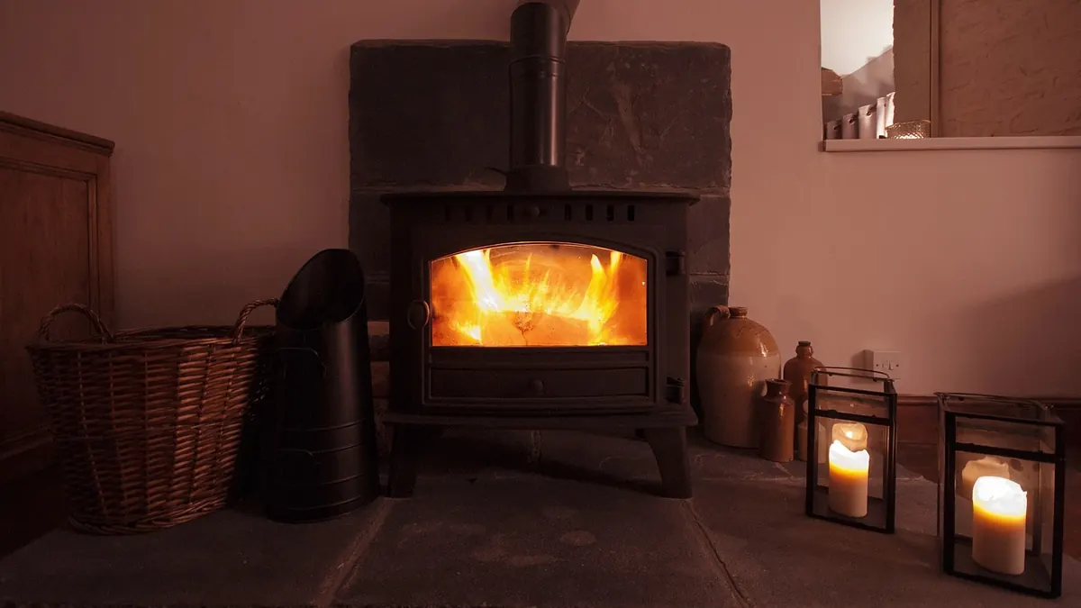 How to Light a Wood Stove and Keep It Burning Overnight